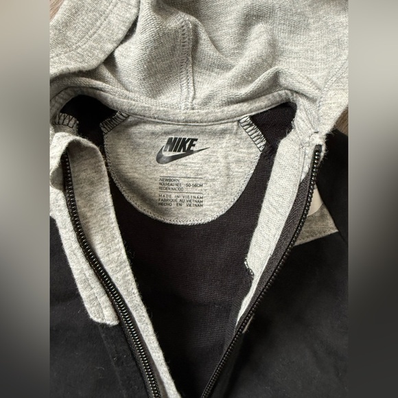 Nike Outfit Hoodie Sweatpants Newborn Baby Outfit Black Gray Comfy Soft Full Zip - Picture 3 of 4